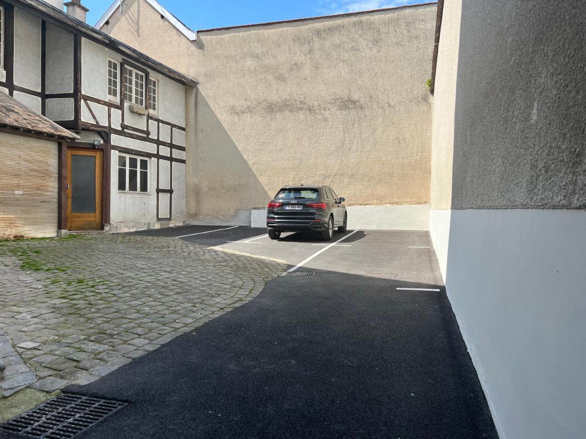 Chic Appartement Type 4 / Parking Prive Reims Kültér fotó